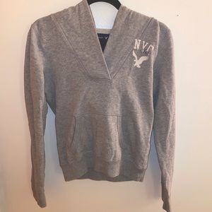 AMERICAN EAGLE OUTFITTERS HOODIE
